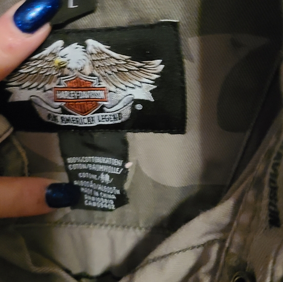 Men Camouflage Tank Large - Picture 6 of 8